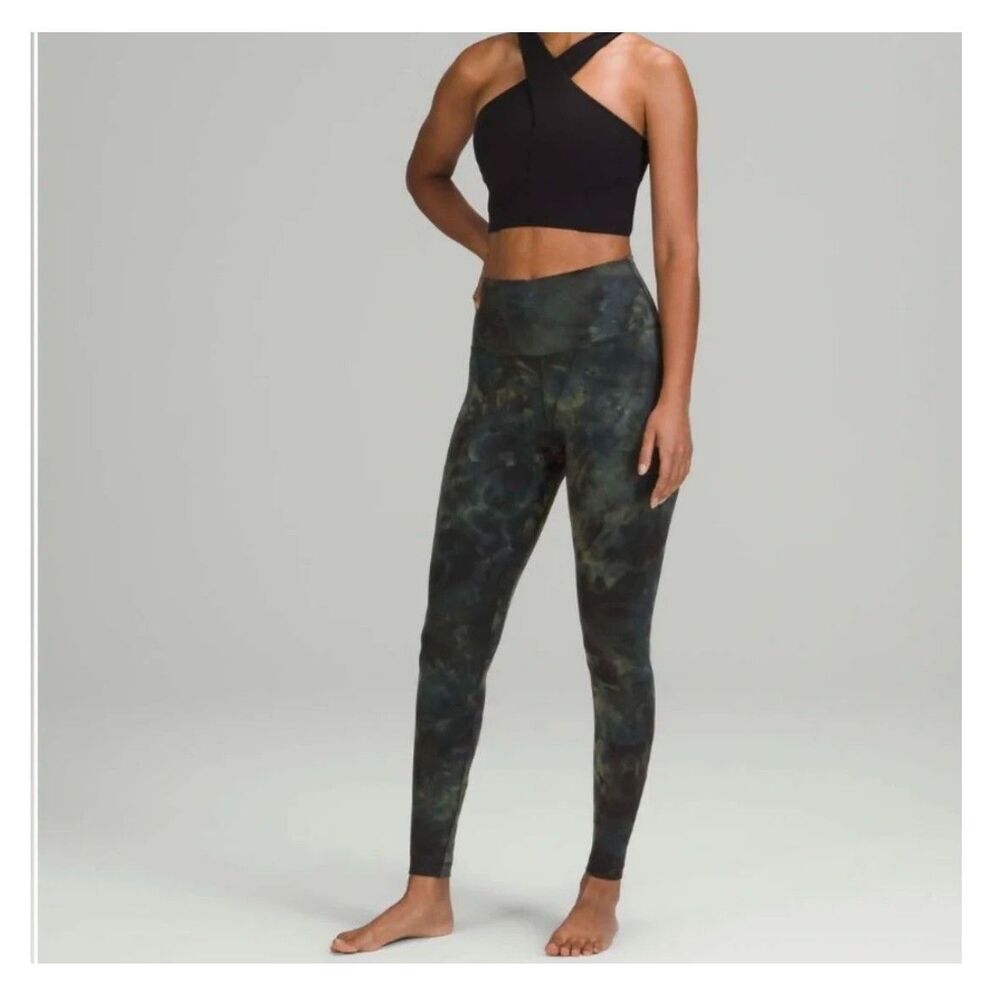 Lululemon Women's Size 6 Leggings Evergreen Marble Align High Rise Pull On
